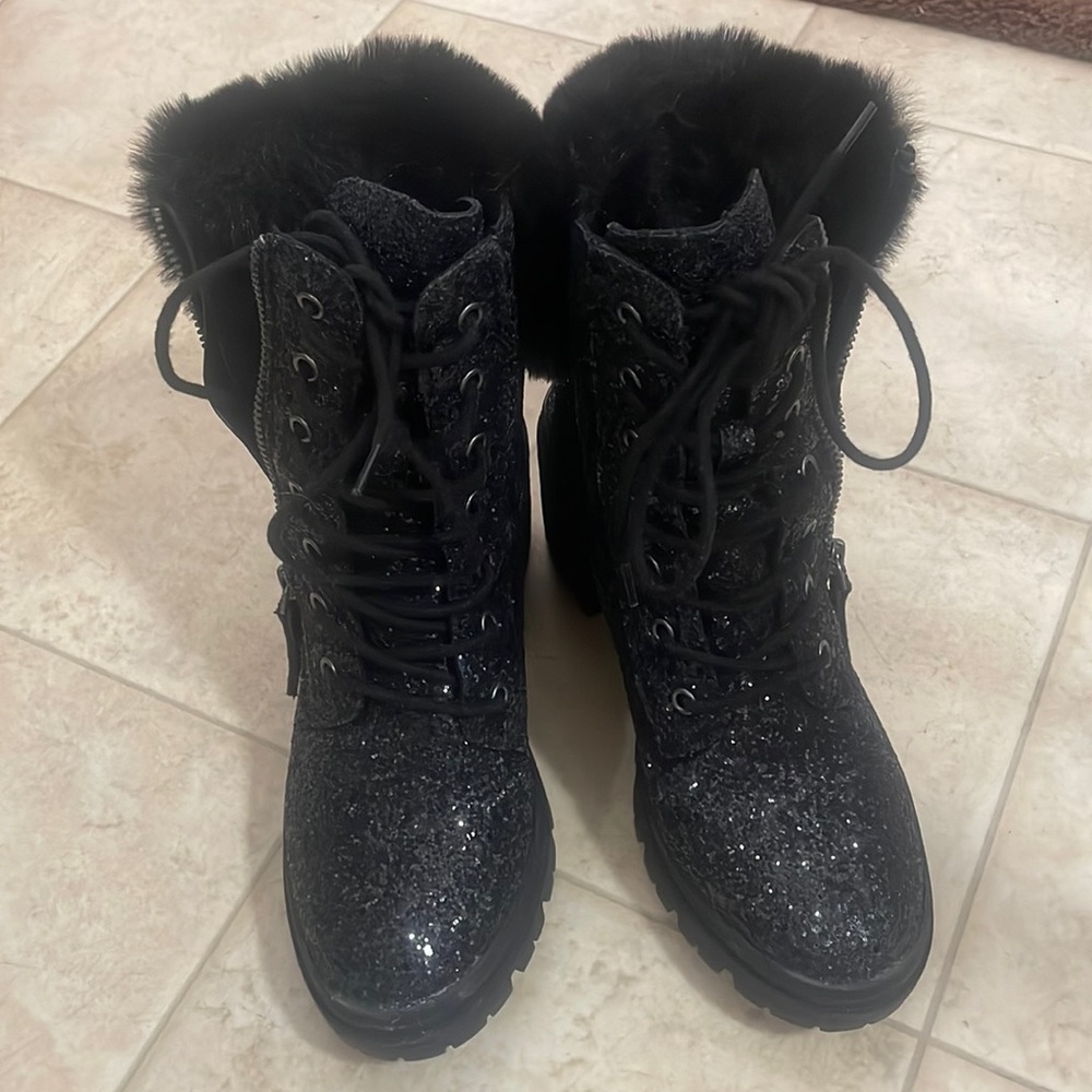 Black sparkle boots